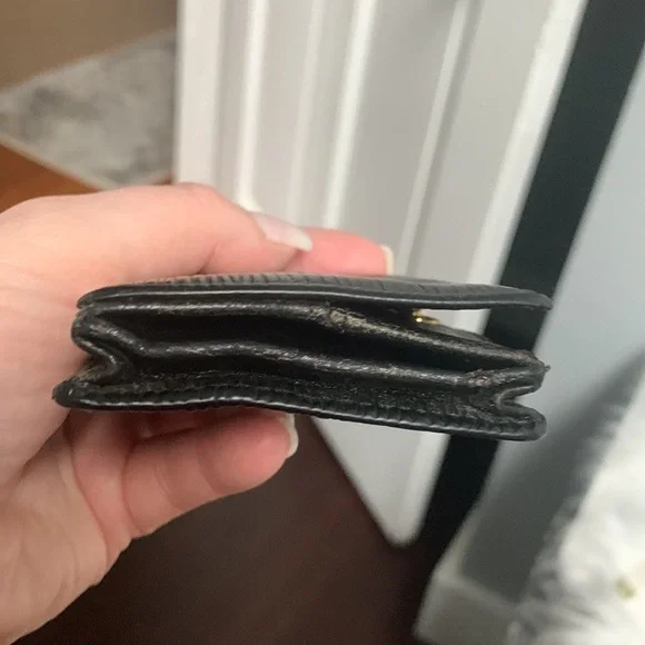 ❌SOLD 1997 authentic Louis Vuitton small coin / earbud case - Picture 7 of 17